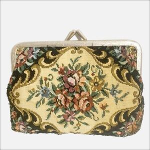 Vintage Unbranded Tapestry Coin Purse Double Kiss Lock Closure-One Compartment